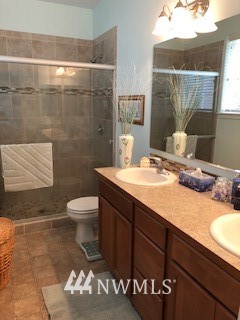 4764 Rochelle Street Southeast Lacey, WA 98503 - Photo 11 of 19 Gallery Image 11