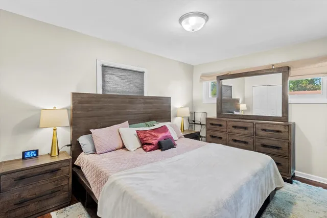 $385,000 | 455 Mohave Street, Hoffman Estates, IL 60169