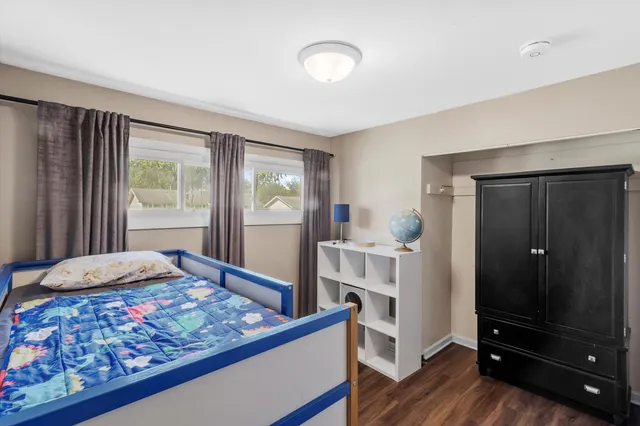 $385,000 | 455 Mohave Street, Hoffman Estates, IL 60169