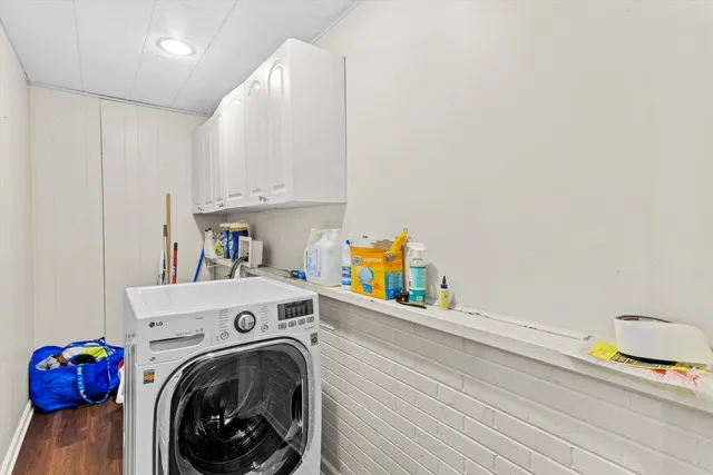 $385,000 | 455 Mohave Street, Hoffman Estates, IL 60169