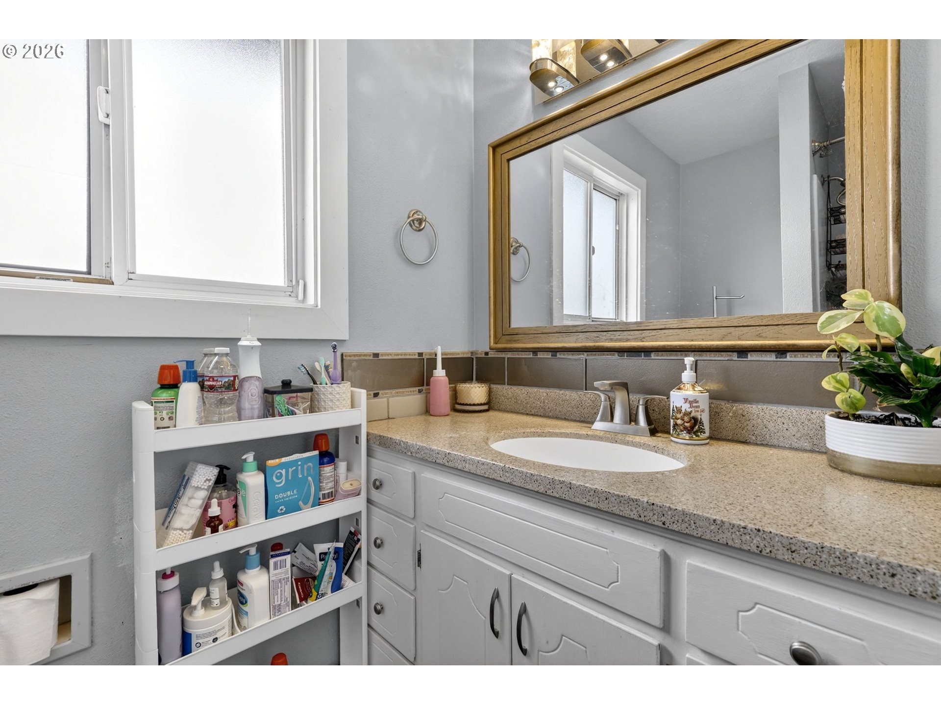 4274 5th Street Hubbard, OR 97032 - Photo 11 of 21