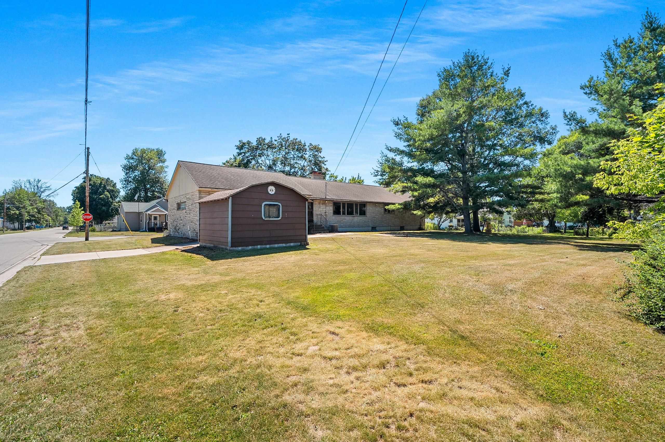 357 Jefferson Street Oconto, WI 54153 - Photo 41 of 62