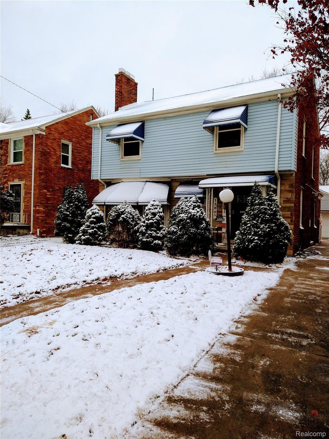 13952 Greenview Road Detroit, MI 48223 - Photo 1 of 10 Greenview frt 2.jpg