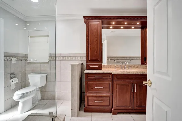 $6,900 | 3801 Northwest 27th Avenue, Boca Raton, FL 33434