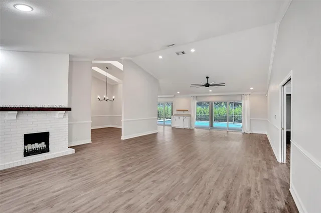 $6,900 | 3801 Northwest 27th Avenue, Boca Raton, FL 33434