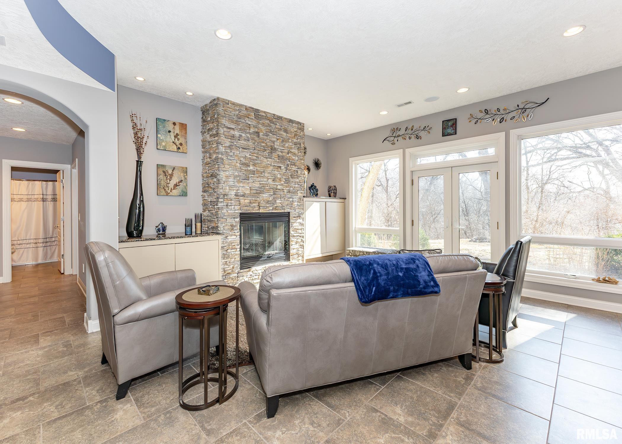 85 Kennelworth Circle Hampton, IL 61256 - Photo 31 of 47