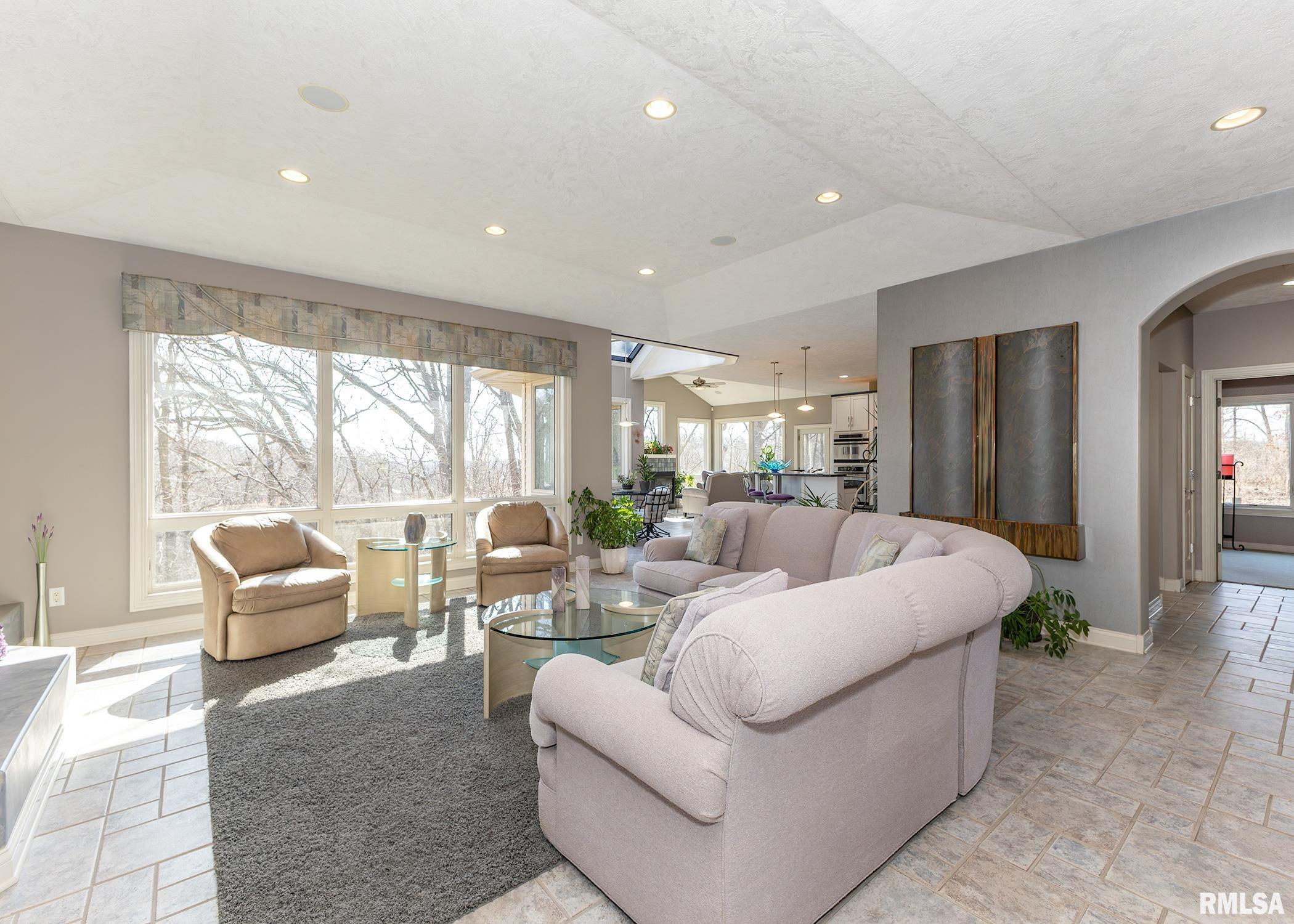 85 Kennelworth Circle Hampton, IL 61256 - Photo 8 of 47