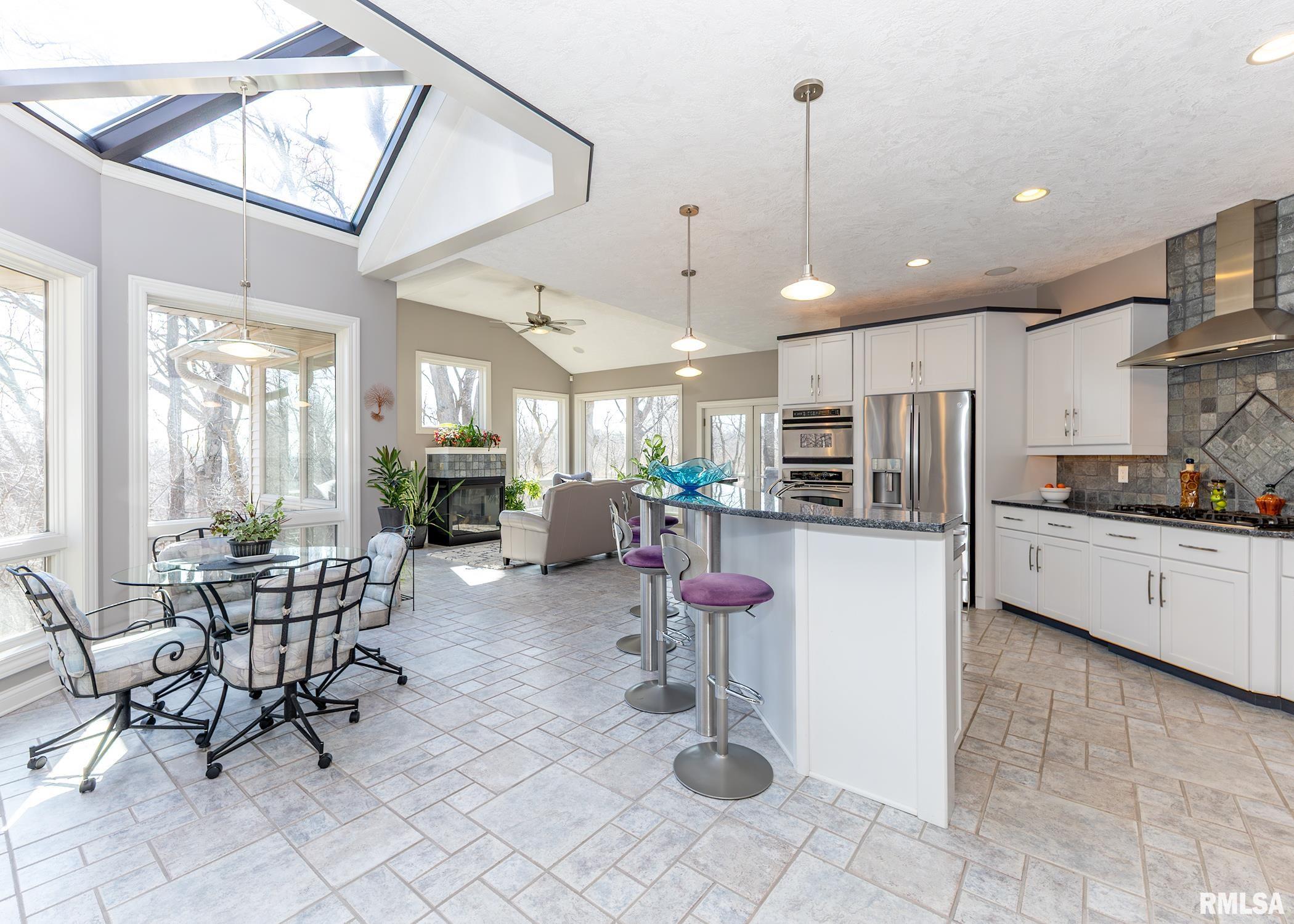 85 Kennelworth Circle Hampton, IL 61256 - Photo 9 of 47