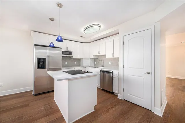 $259,400 | 524 West 10th Street, Kansas City, MO 64105