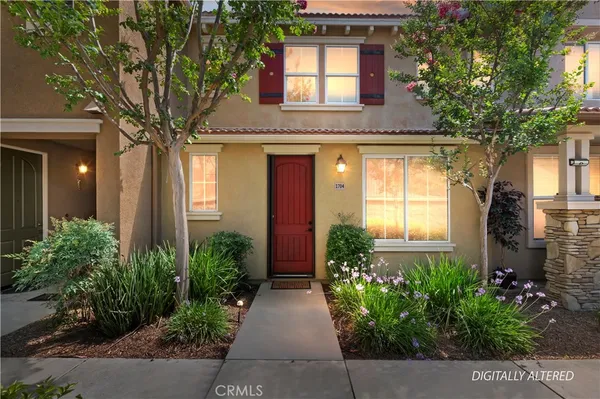 $430,000 | 30505 Canyon Hills Road, Unit 1704, Lake Elsinore, CA 92532