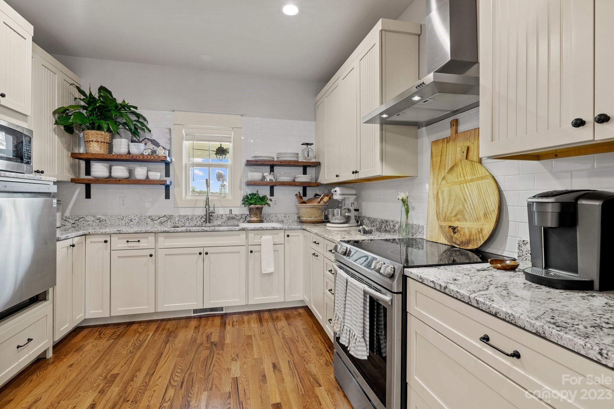 163 Israel Road Leicester, NC 28748 - Photo 22 of 48 Gallery Image 22