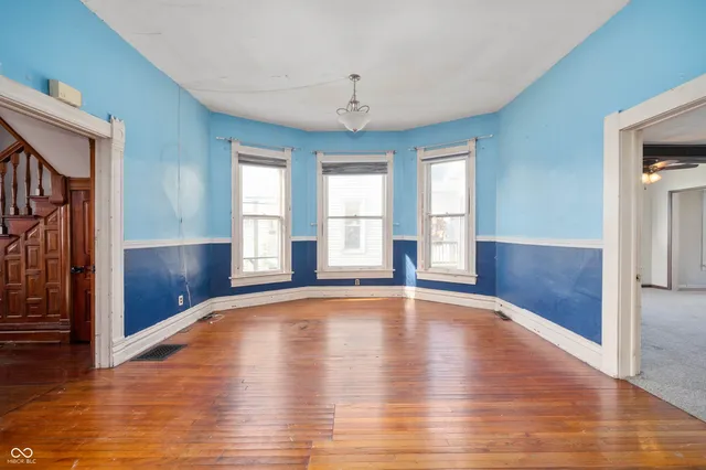 $132,900 | 206 East John Street, Alexandria, IN 46001