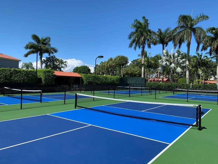 17205 Hampton Boulevard Boca Raton, FL 33496 - Photo 27 of 39 20240910143147142077000000-o