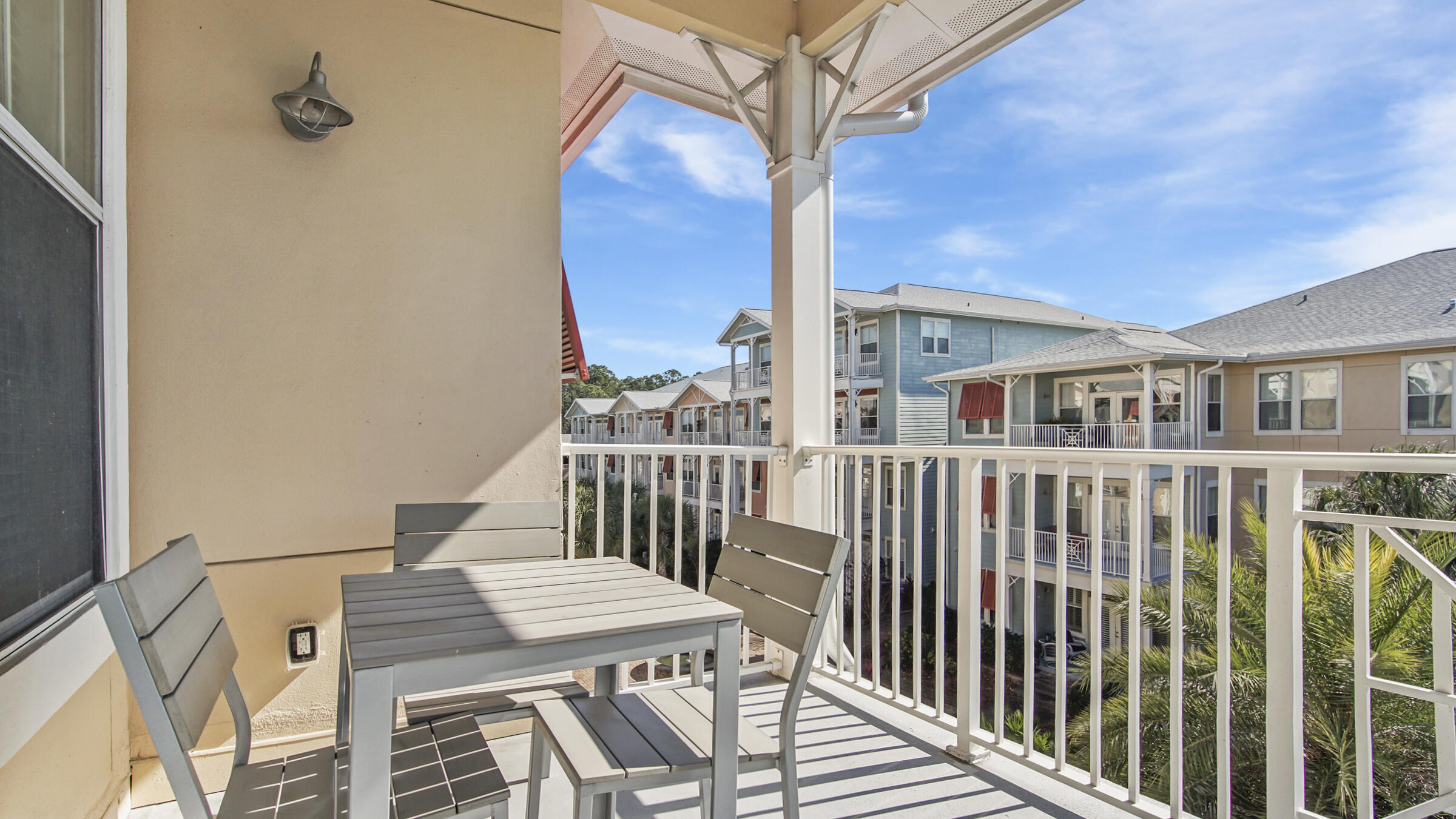 8700 Front Beach Road, Unit 5313 Panama City Beach, FL 32407 - Photo 29 of 38 a view of a balcony with chairs