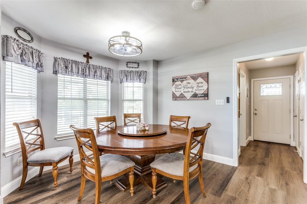 2400 Springfield Road Springtown, TX 76082 - Photo 11 of 31