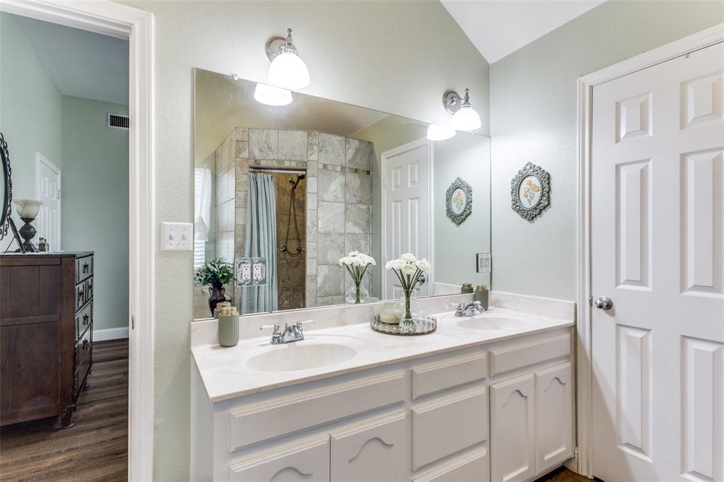 2400 Springfield Road Springtown, TX 76082 - Photo 18 of 31