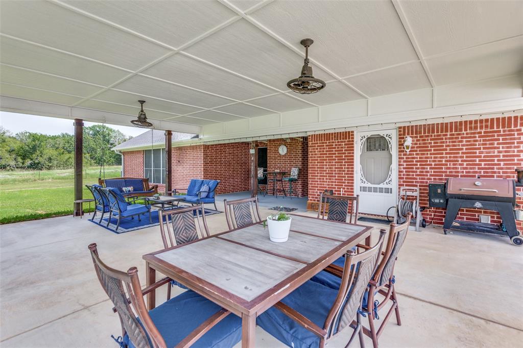 2400 Springfield Road Springtown, TX 76082 - Photo 24 of 31