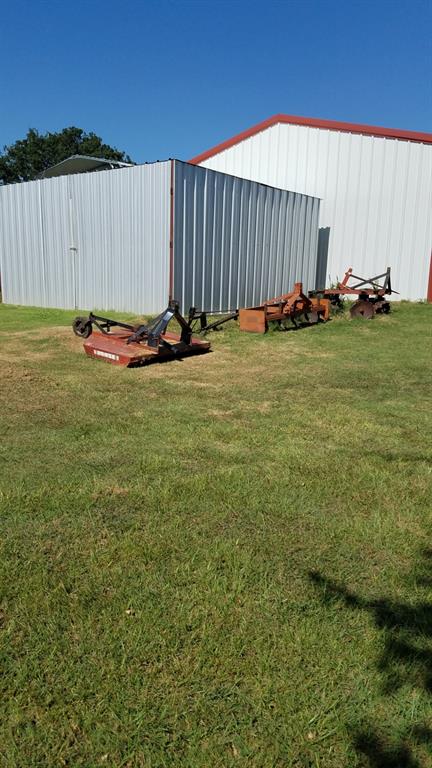 2400 Springfield Road Springtown, TX 76082 - Photo 27 of 31