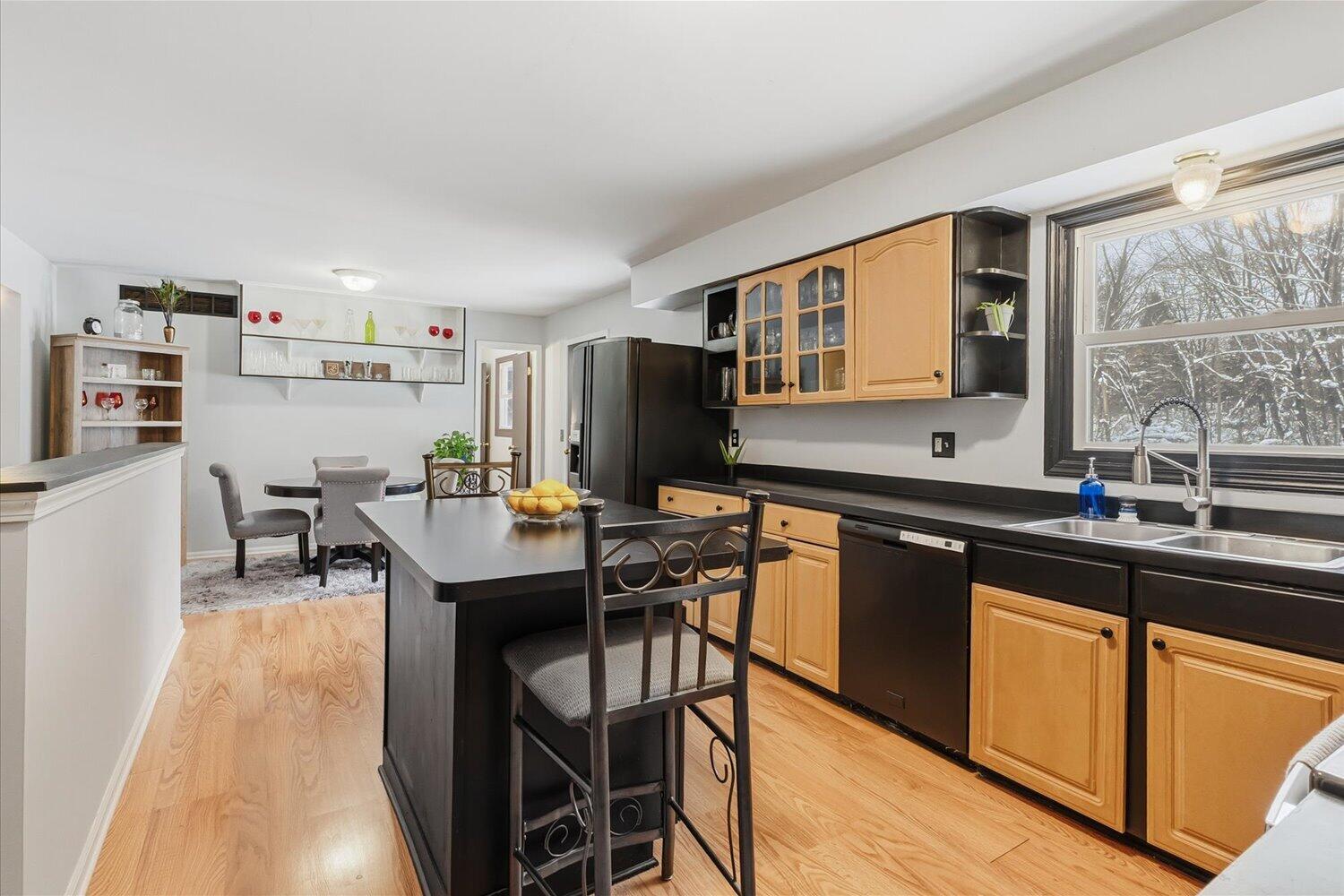 2734 South 9th Street Kalamazoo, MI 49009 - Photo 12 of 40 13-WM2734S9th-26