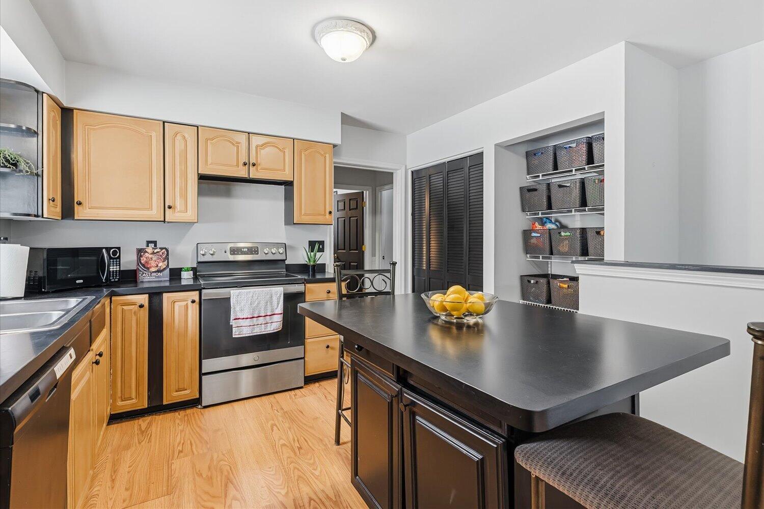 2734 South 9th Street Kalamazoo, MI 49009 - Photo 13 of 40 14-WM2734S9th-27