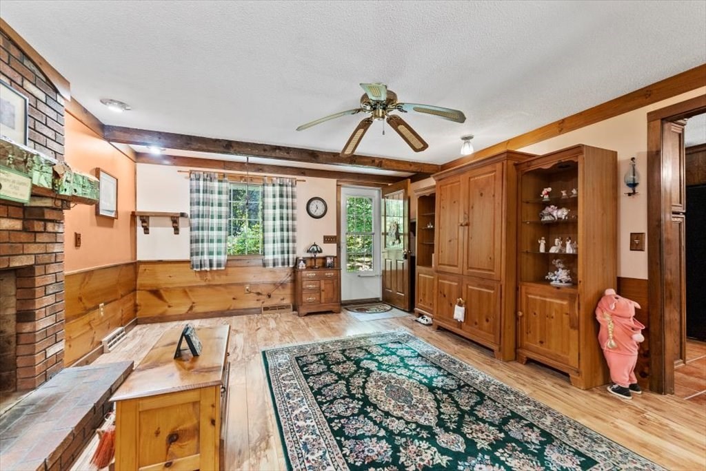 299 Bennett Road Hampden, MA 01036 - Photo 6 of 41 a very nice looking room with a large window