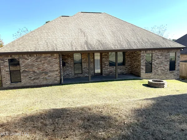 $2,200 | 961 Willow Grande Circle, Brandon, MS 39047