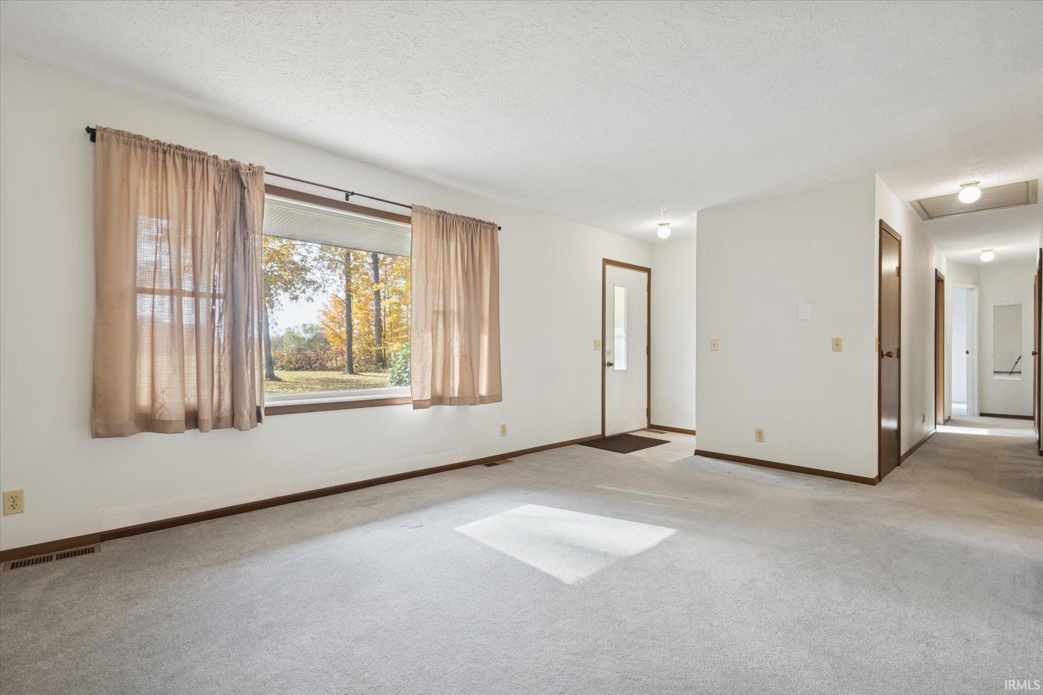 28289 Stanton Road Walkerton, IN 46574 - Photo 4 of 36