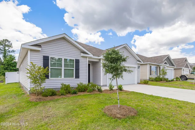 $2,151 | 107 Little Doe Place Southwest, Unit CALI, Supply, NC 28462