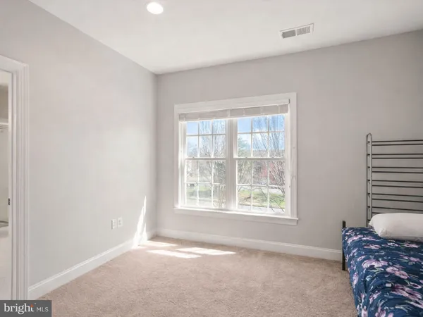 $885,000 | 7897 Carbondale Way, Springfield, VA 22153