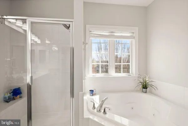 $885,000 | 7897 Carbondale Way, Springfield, VA 22153