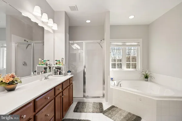 $850,000 | 7897 Carbondale Way, Springfield, VA 22153
