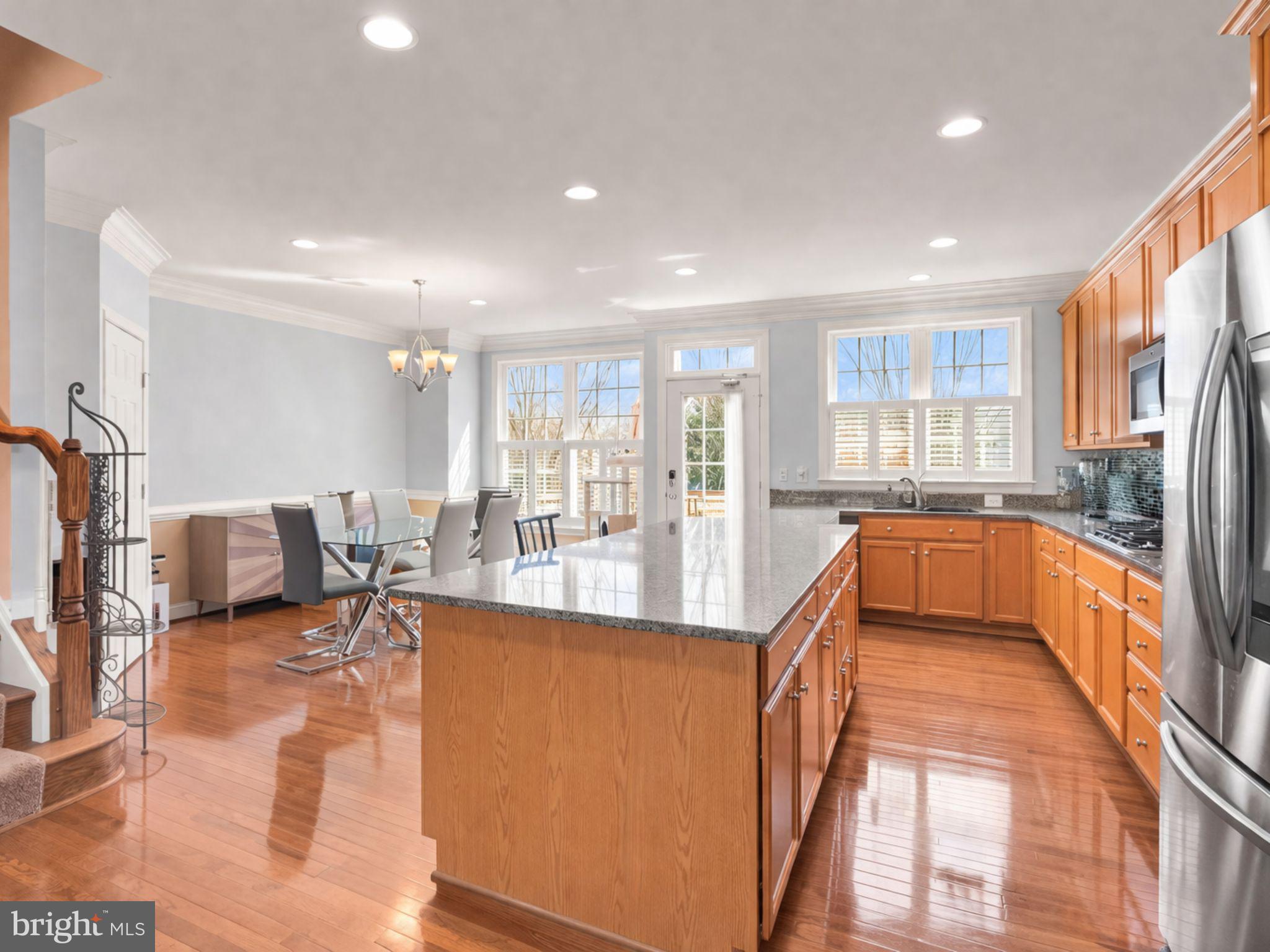 7897 Carbondale Way Springfield, VA 22153 - Photo 6 of 41