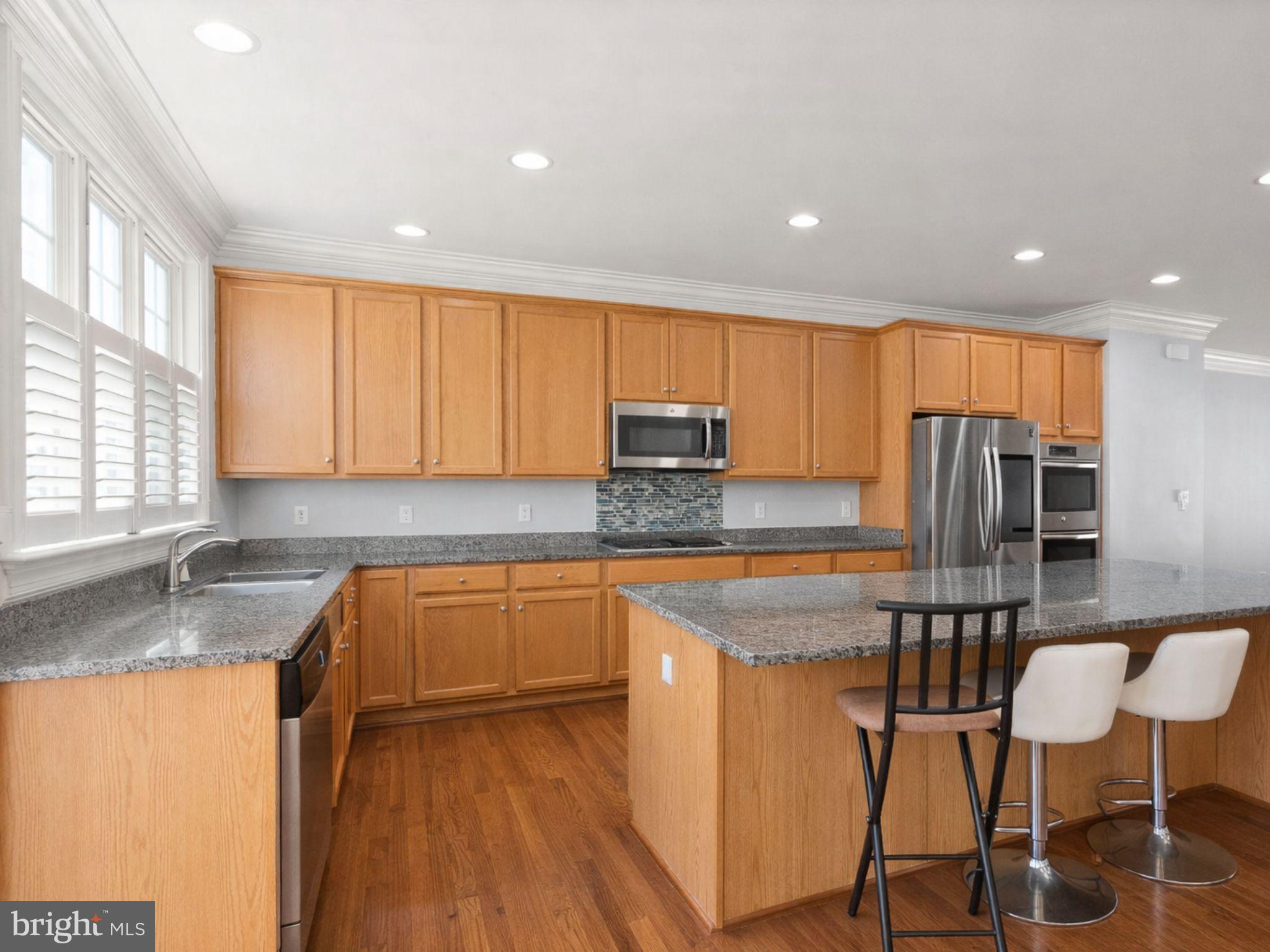 7897 Carbondale Way Springfield, VA 22153 - Photo 9 of 41