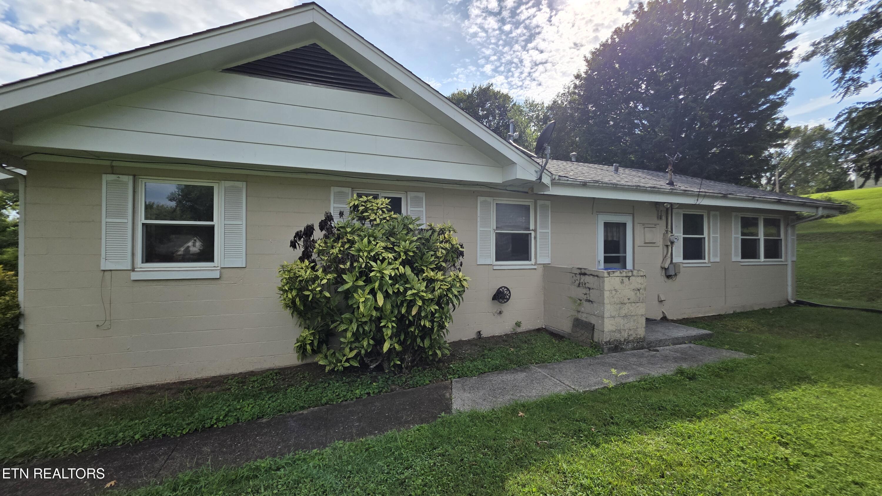 124 South Purdue Avenue Oak Ridge, TN 37830 - Photo 30 of 31 1000009825