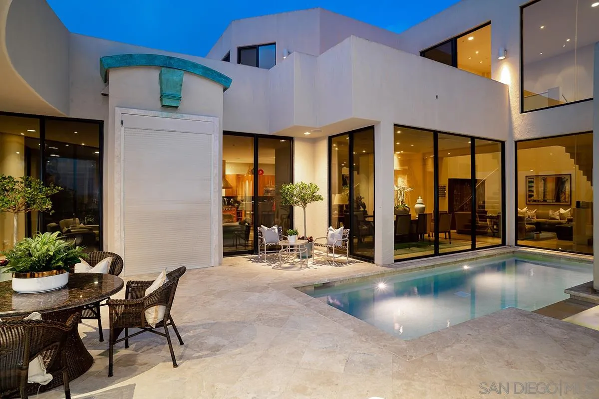 7323 Fairway Road La Jolla, CA 92037 - Photo 17 of 63 Gallery Image 17