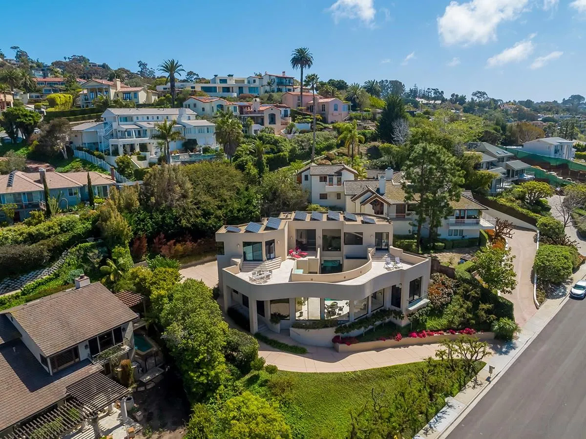 7323 Fairway Road La Jolla, CA 92037 - Photo 2 of 63 Gallery Image 2