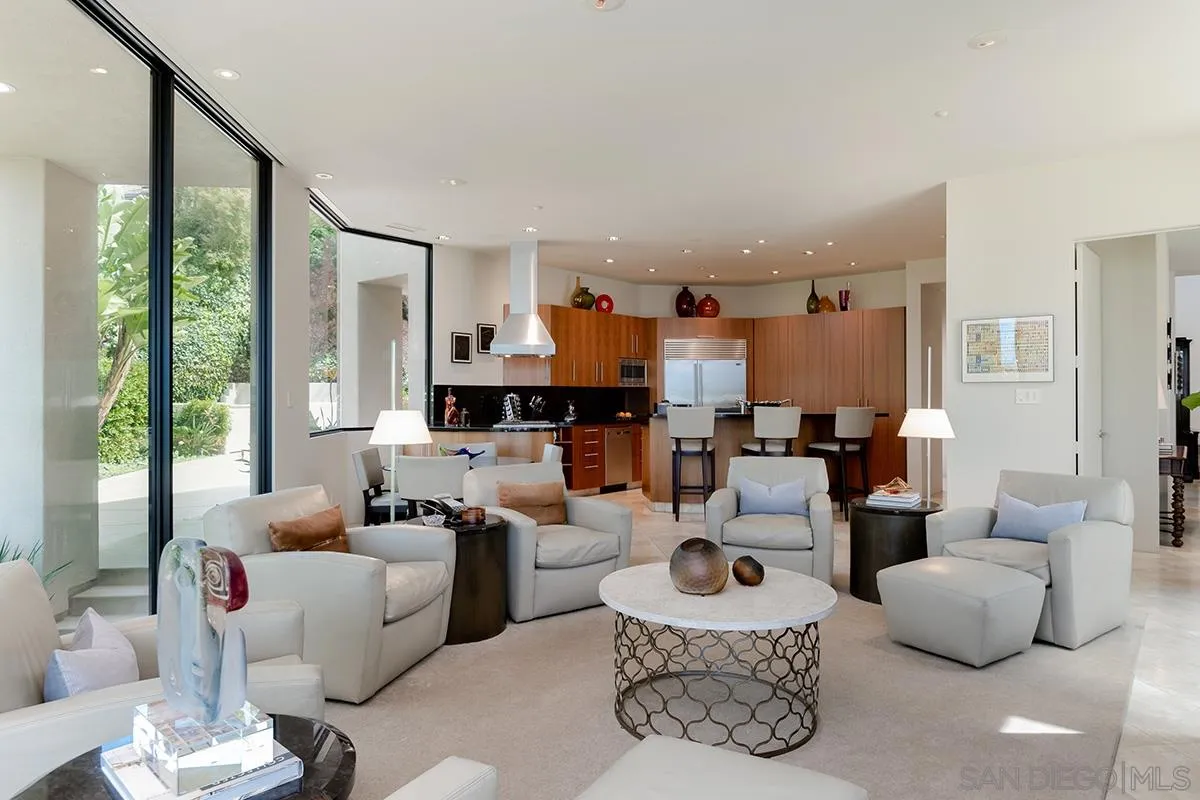 7323 Fairway Road La Jolla, CA 92037 - Photo 31 of 63 Gallery Image 31