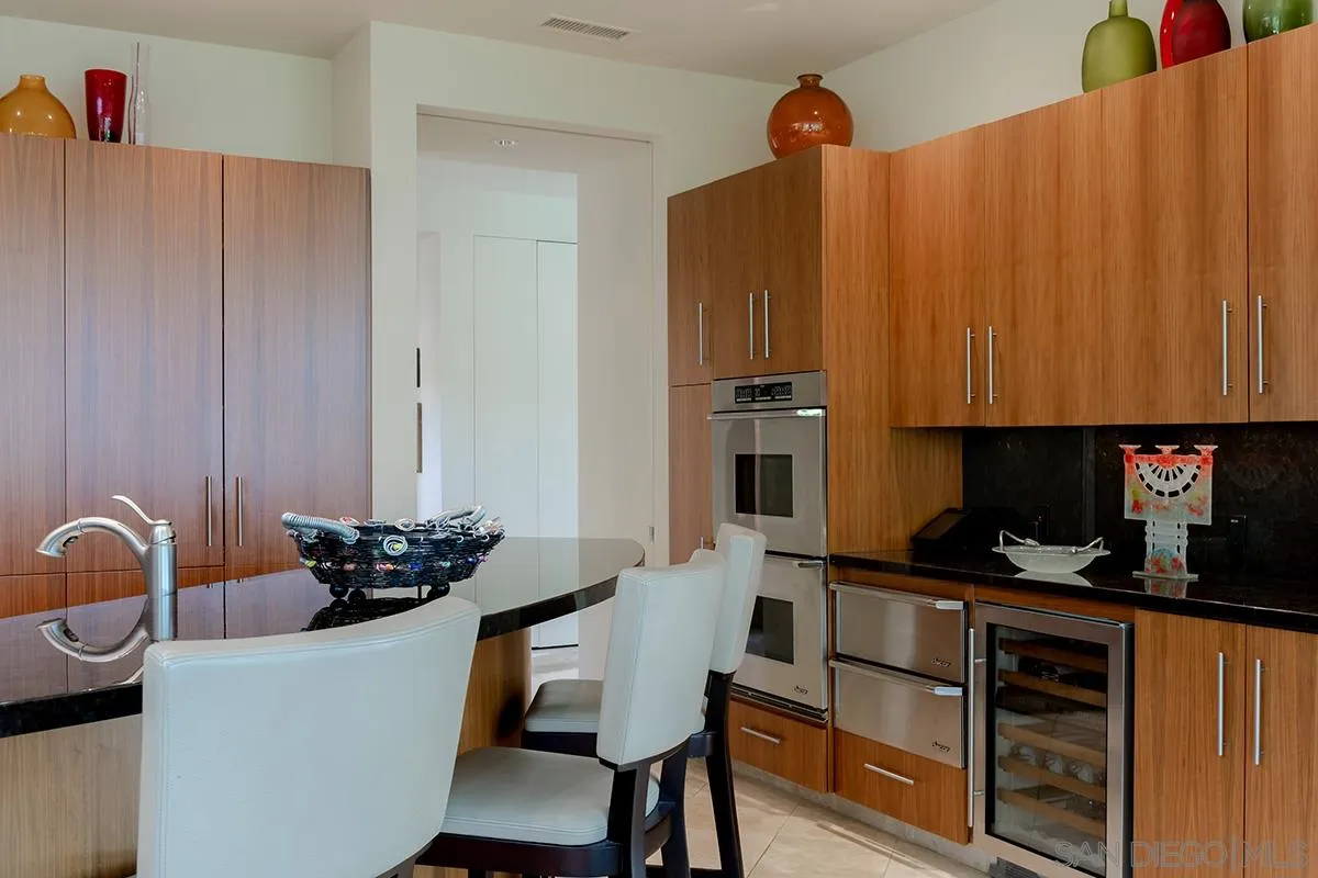 7323 Fairway Road La Jolla, CA 92037 - Photo 34 of 63 Gallery Image 34