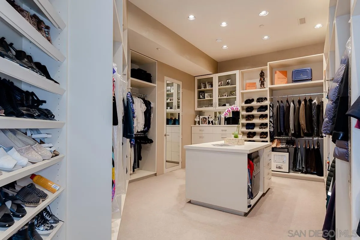 7323 Fairway Road La Jolla, CA 92037 - Photo 44 of 63 Gallery Image 44