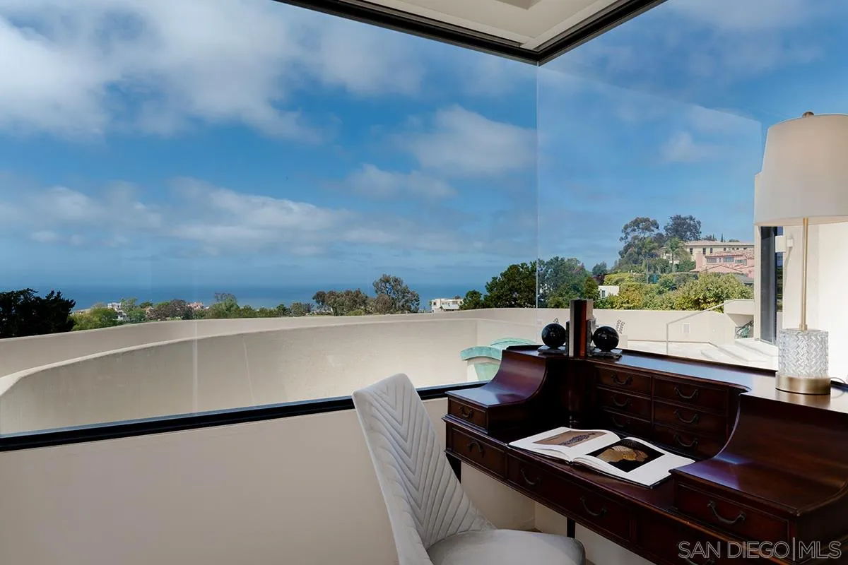 7323 Fairway Road La Jolla, CA 92037 - Photo 51 of 63 Gallery Image 51
