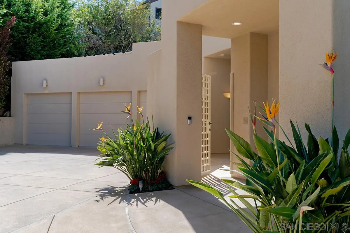 7323 Fairway Road La Jolla, CA 92037 - Photo 62 of 63 Gallery Image 62