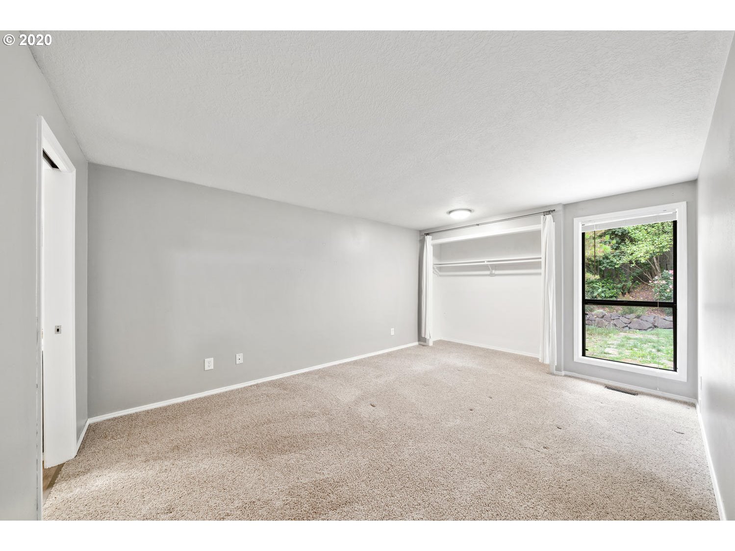 76 Kingsgate Road Lake Oswego, OR 97035 - Photo 15 of 31 Gallery Image 15