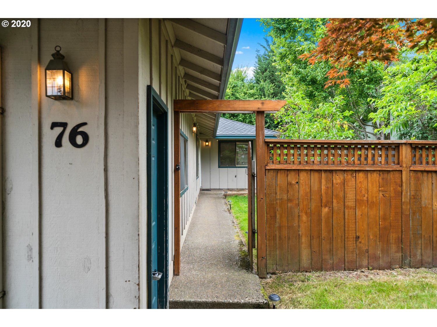 76 Kingsgate Road Lake Oswego, OR 97035 - Photo 3 of 31 Gallery Image 3