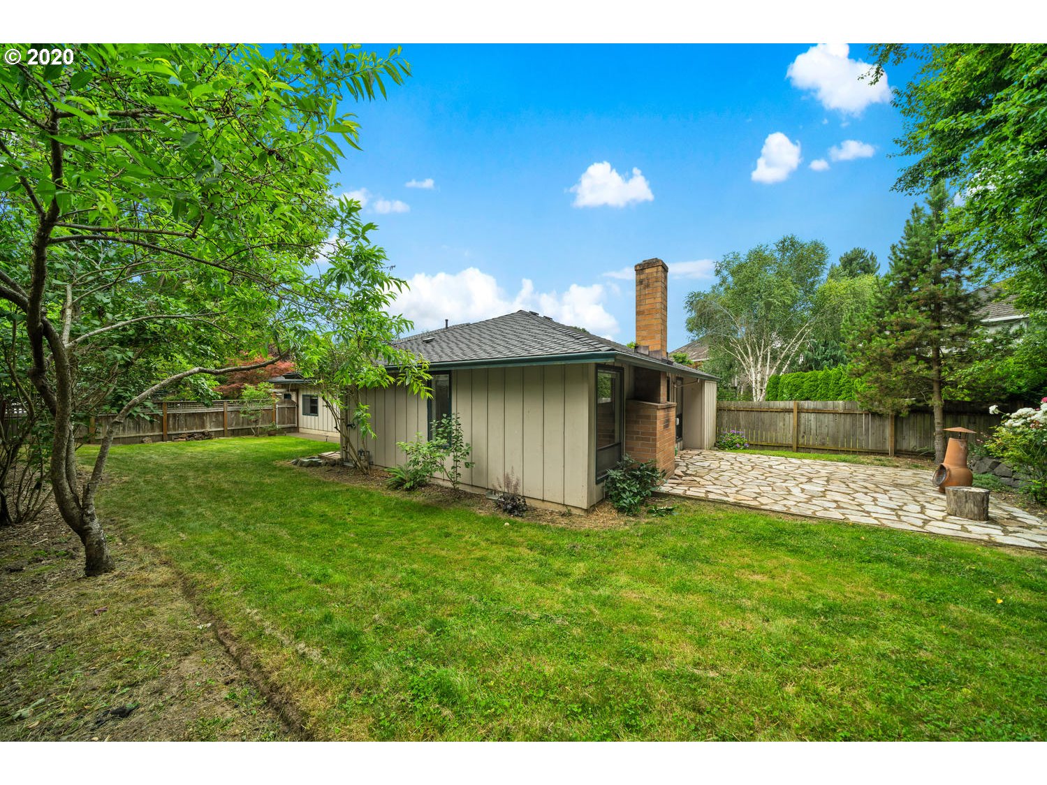 76 Kingsgate Road Lake Oswego, OR 97035 - Photo 27 of 31 Gallery Image 27
