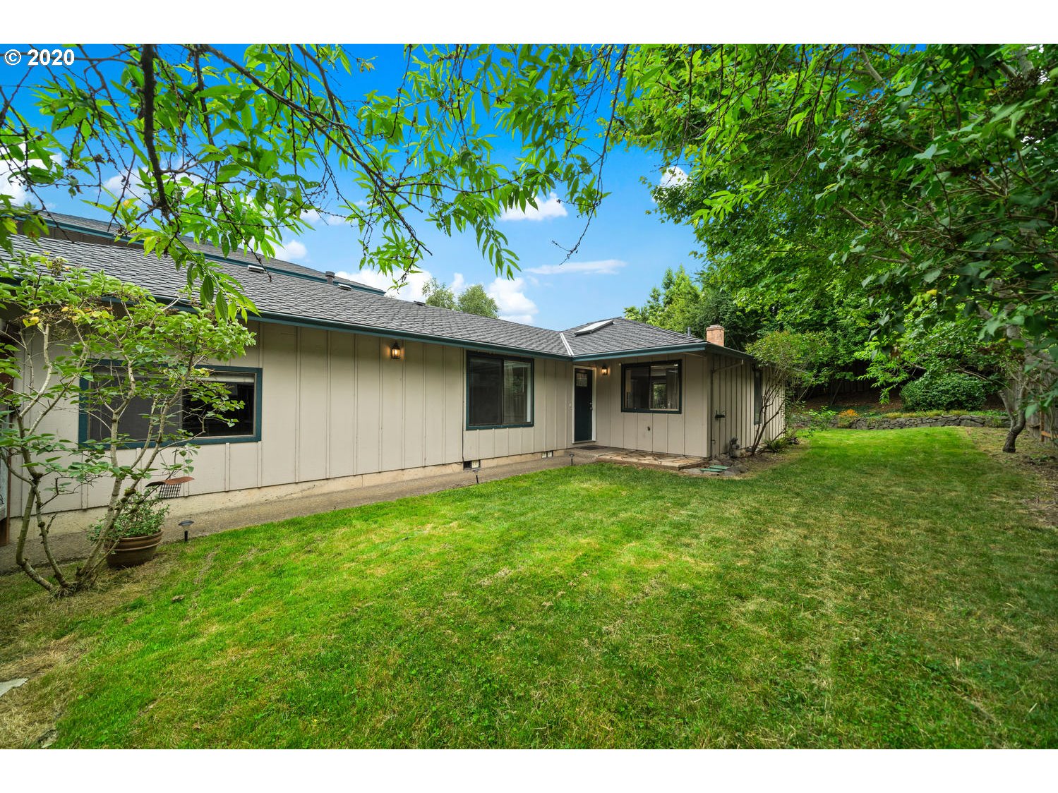 76 Kingsgate Road Lake Oswego, OR 97035 - Photo 28 of 31 Gallery Image 28