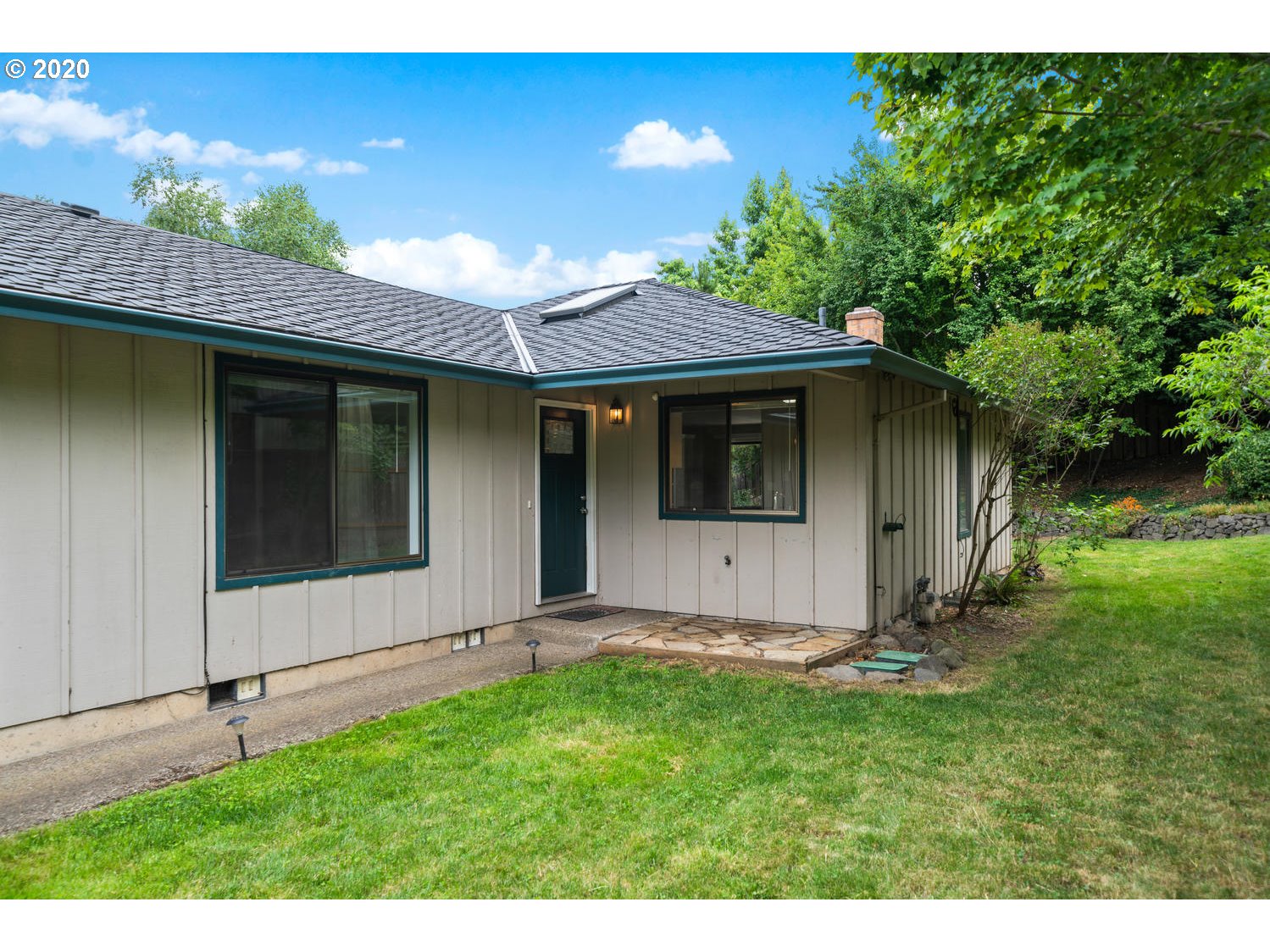 76 Kingsgate Road Lake Oswego, OR 97035 - Photo 5 of 31 Gallery Image 5