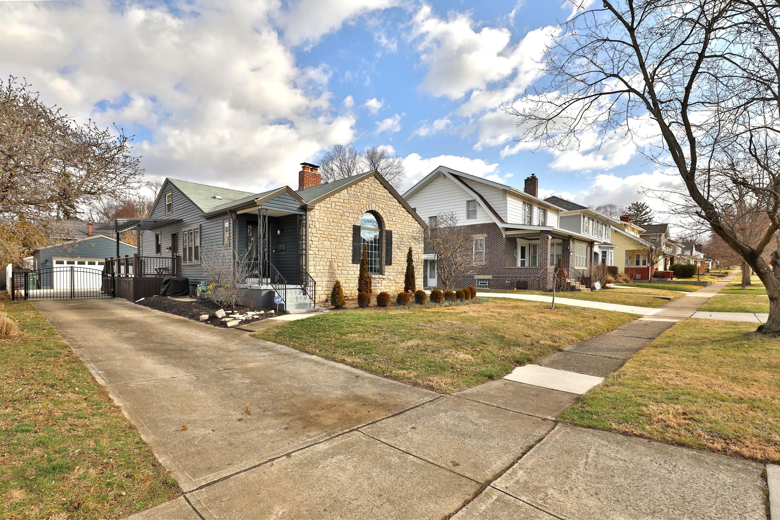 24 Richards Road Columbus, OH 43214 - Photo 2 of 55 24-Richards-03