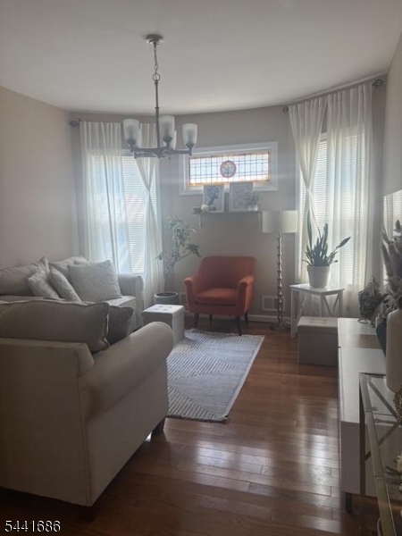 637 Parker Street, Unit 2 Newark, NJ 07104 - Photo 5 of 17
