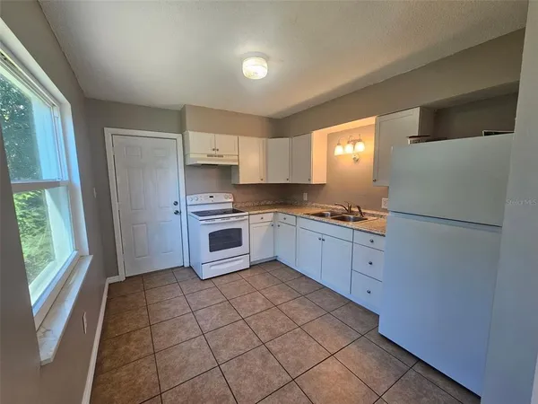 $1,850 | 4118 59th Street West, Bradenton, FL 34209