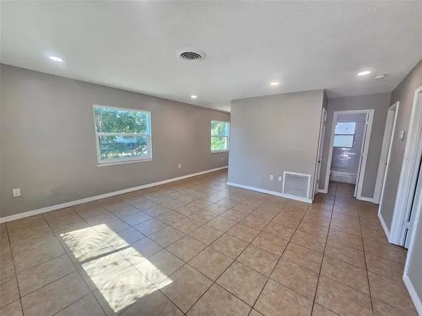 $1,850 | 4118 59th Street West, Bradenton, FL 34209